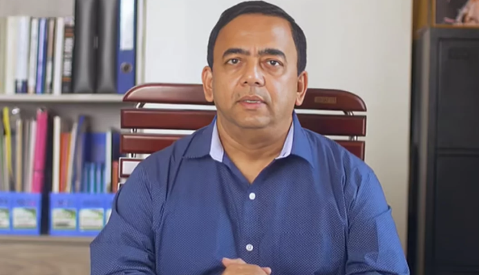 দুবাইয়ের কারাগার থেকে জামিনে মুক্তি পেয়েছেন বেনজীর আহমেদ